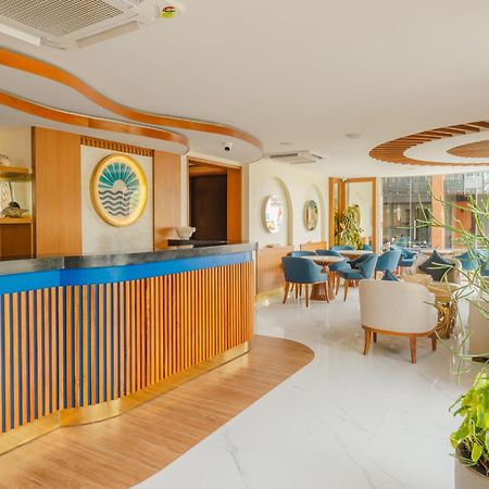 UMET Seaview Hotel Malé Extérieur photo