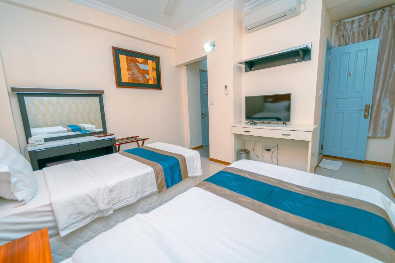 UMET Seaview Hotel Malé Extérieur photo