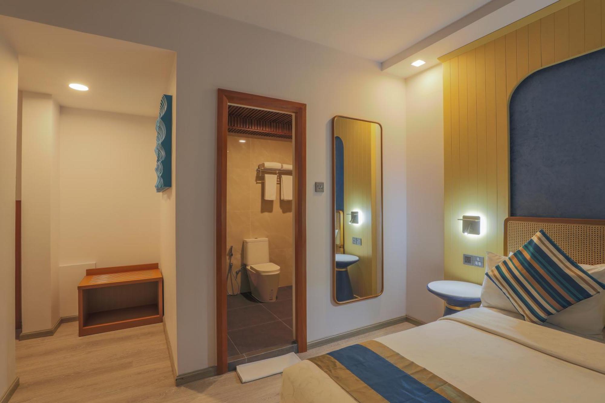 UMET Seaview Hotel Malé Extérieur photo