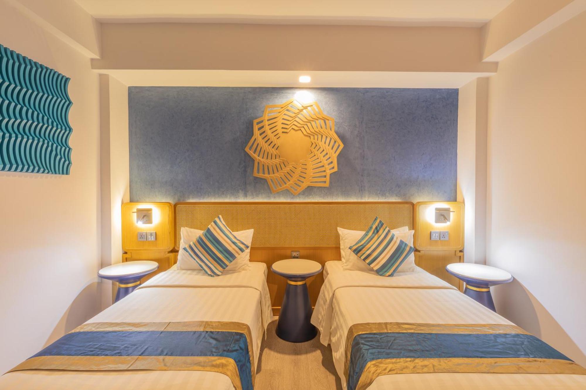 UMET Seaview Hotel Malé Extérieur photo