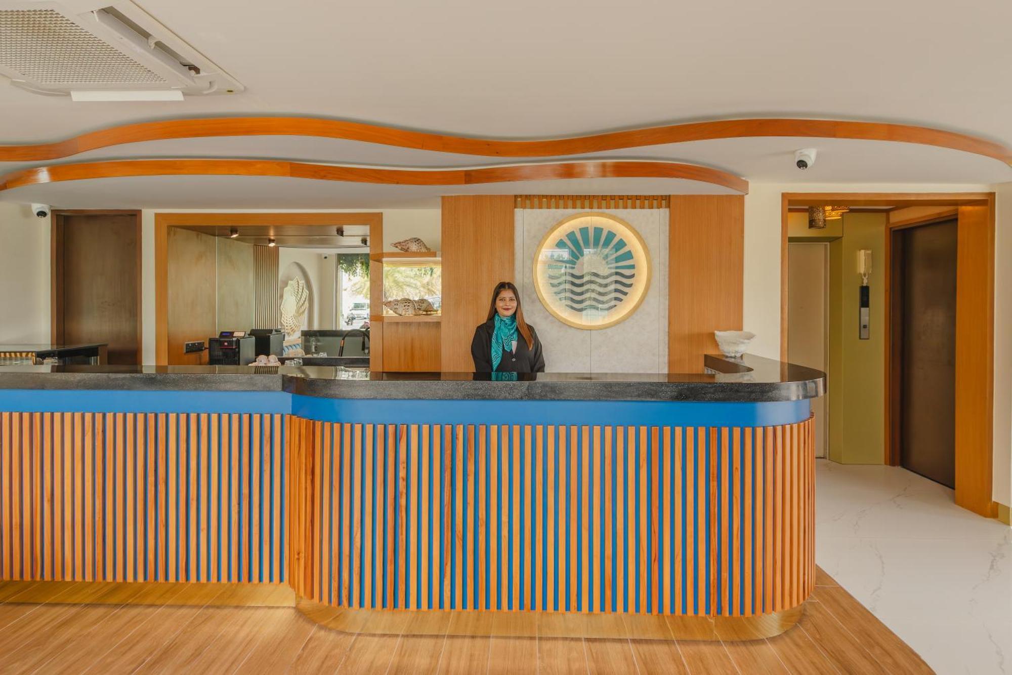 UMET Seaview Hotel Malé Extérieur photo