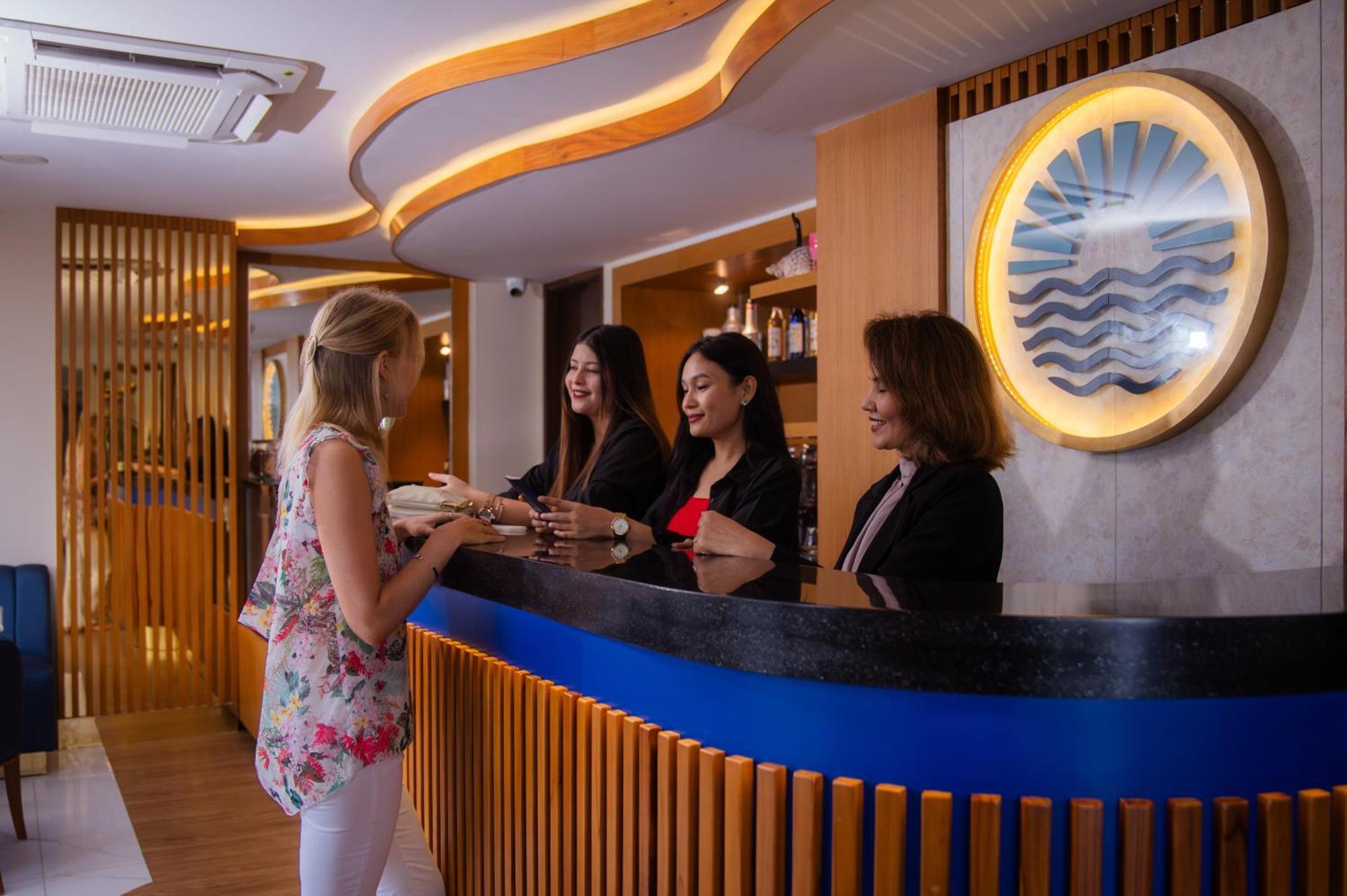 UMET Seaview Hotel Malé Extérieur photo
