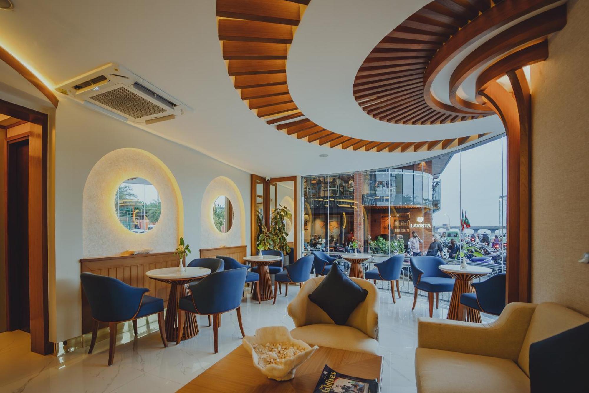 UMET Seaview Hotel Malé Extérieur photo
